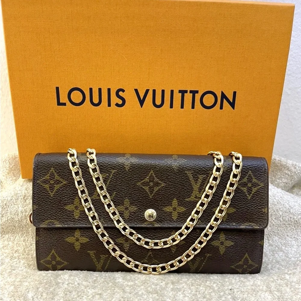 Louis Vuitton Brown Monogram Chain Shoulder Bag with Gold Hardware